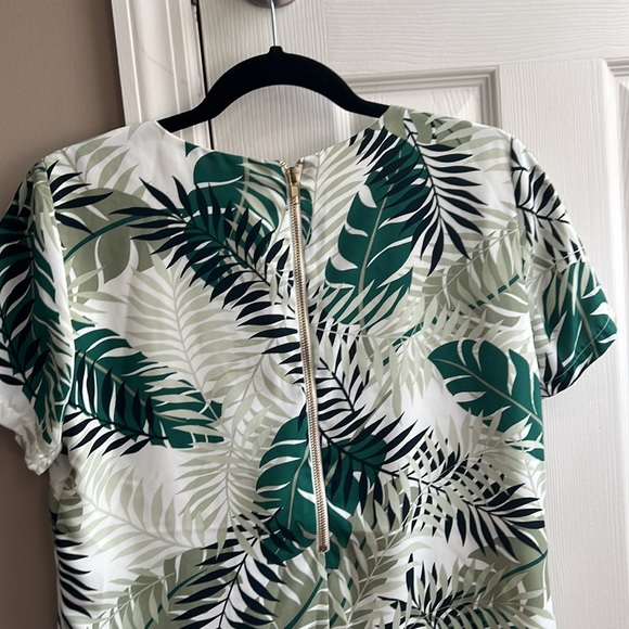 Beautiful Lulu’s dress - Picture 3 of 3